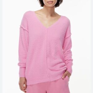 Aritzia Wilfred free Hush Knit V Neck Sweater